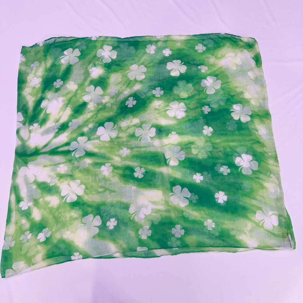 Green Clover Scarf